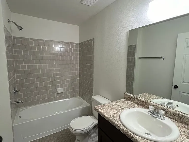 7396 E 36th Pl — Photo 14