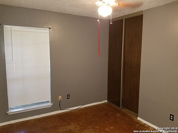 5th image of 4407 Brick House