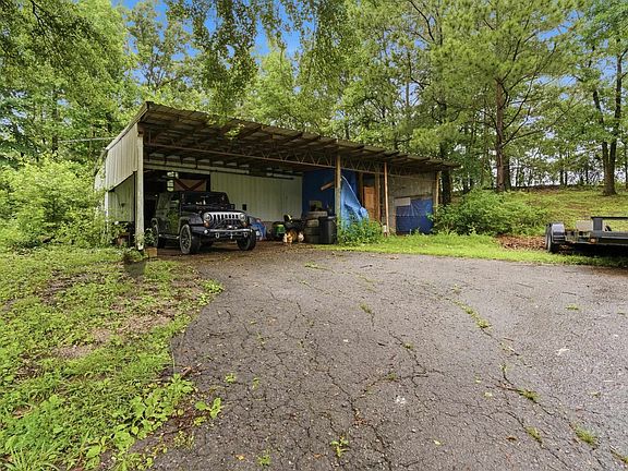 2nd image of 286 County Road 1241