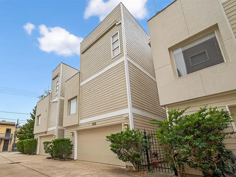 1510 Crockett St #B — Photo 3