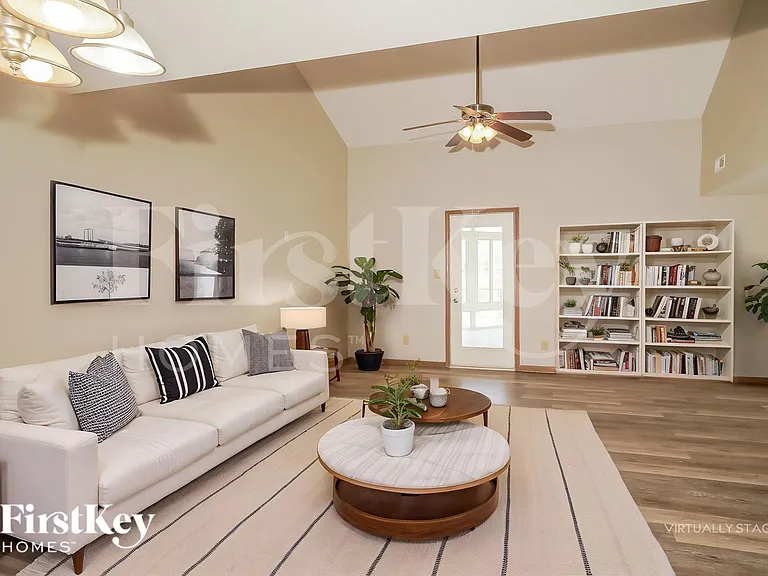 2891 Fieldstone Ct — Photo 4