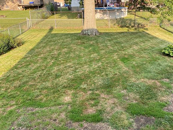 3rd image of 3638 Castlewood Ln