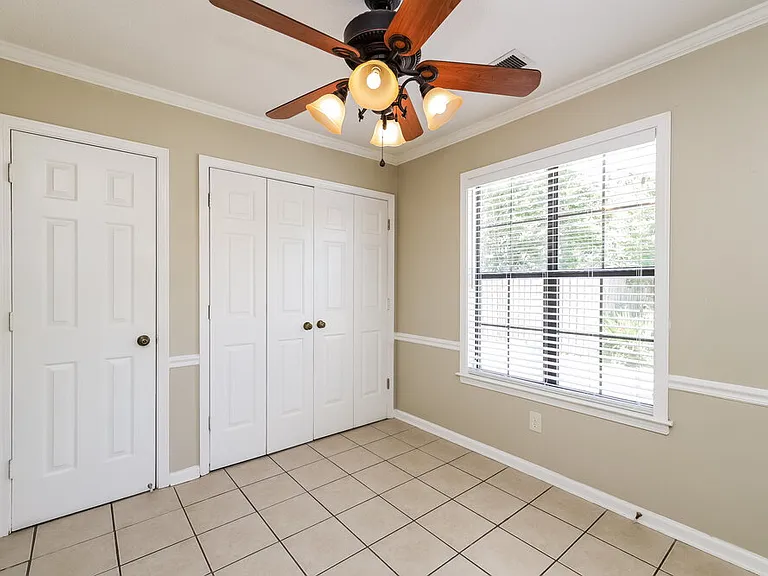 7549 Clarkfield Pl — Photo 6