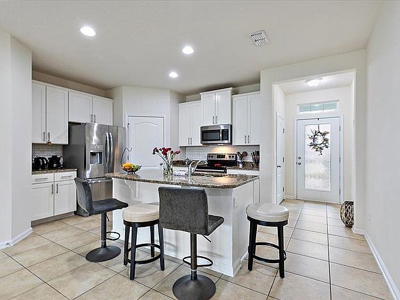 2nd image of 138 Servia Dr