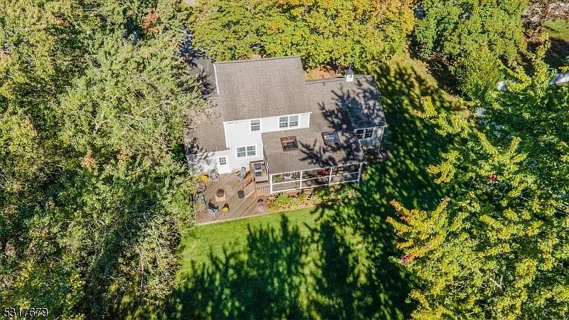 28 Bradrick Ln photo 1