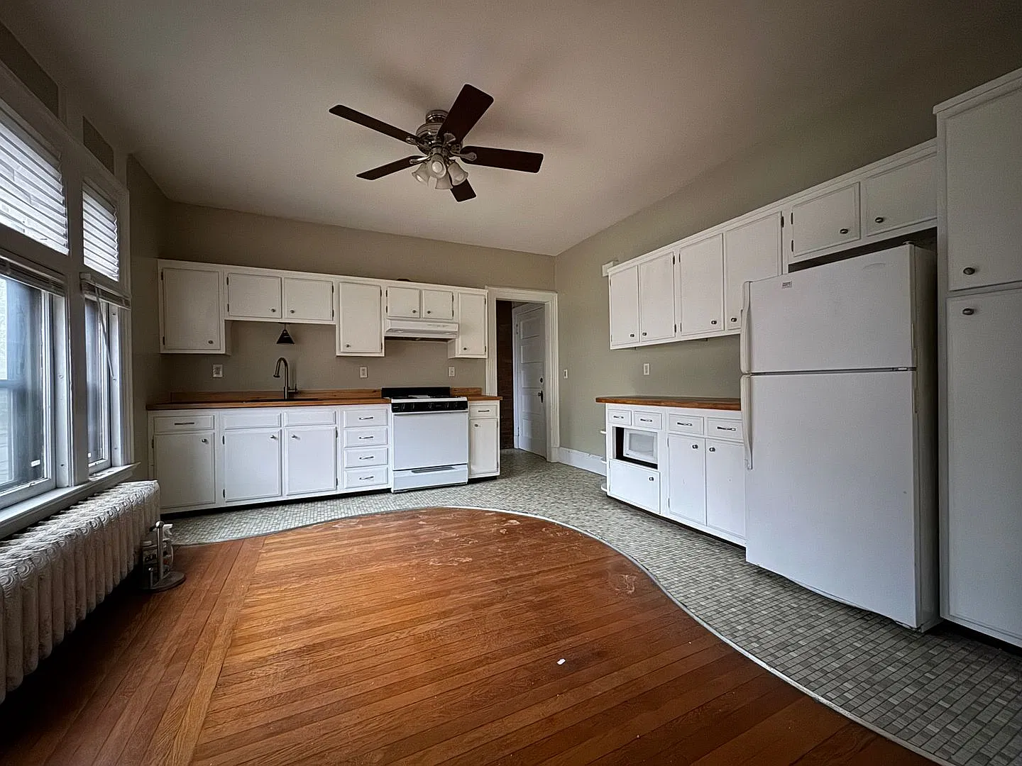 310 Willow St. — Photo 3