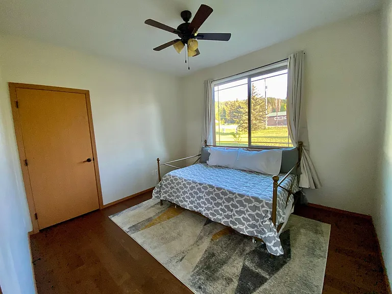 403 Bottle Bay Rd — Photo 16