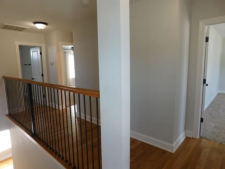 101 Staffordshire Dr — Photo 27