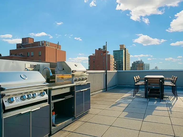 595 Baltic St #4B — Photo 10