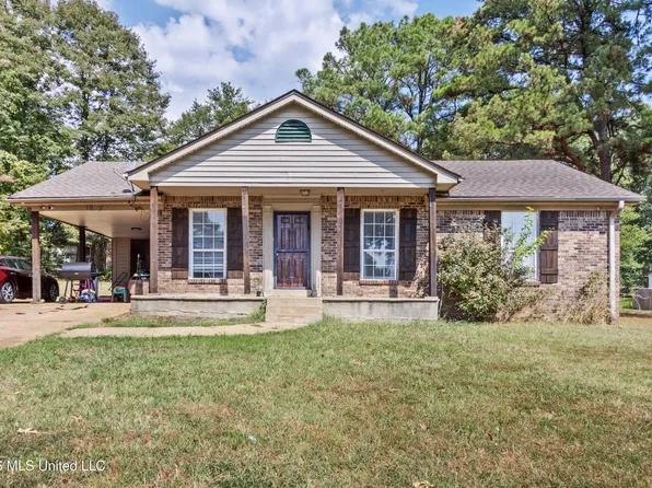 1620 Gilford Cv W, Southaven, MS 38671