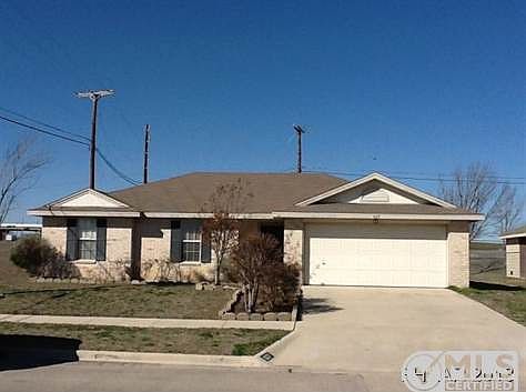 1st image of 627 Deloris Dr