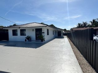 332 NW 43rd Pl, Miami, FL 33126