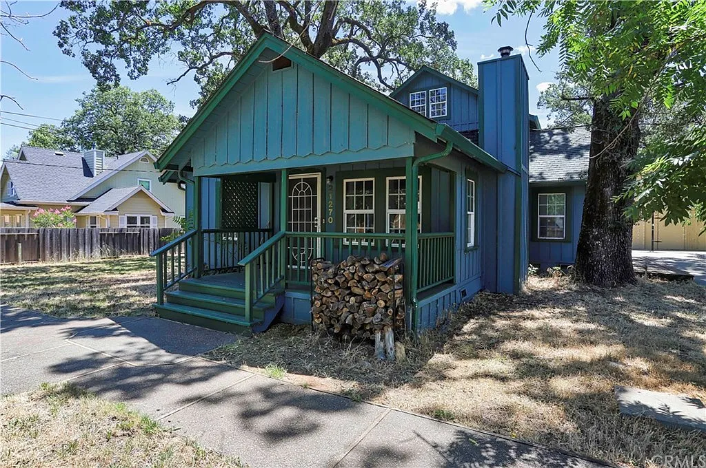 21270 Santa Clara Rd photo 1