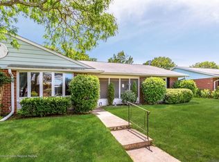 1263B Hamilton Ct #1002, Lakewood, NJ