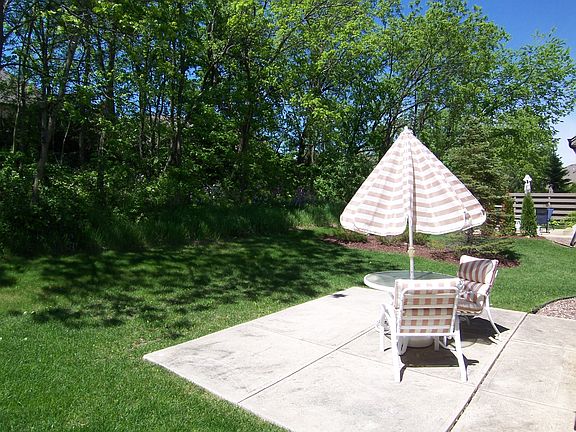 2nd image of 3404 Turnberry Oak Dr