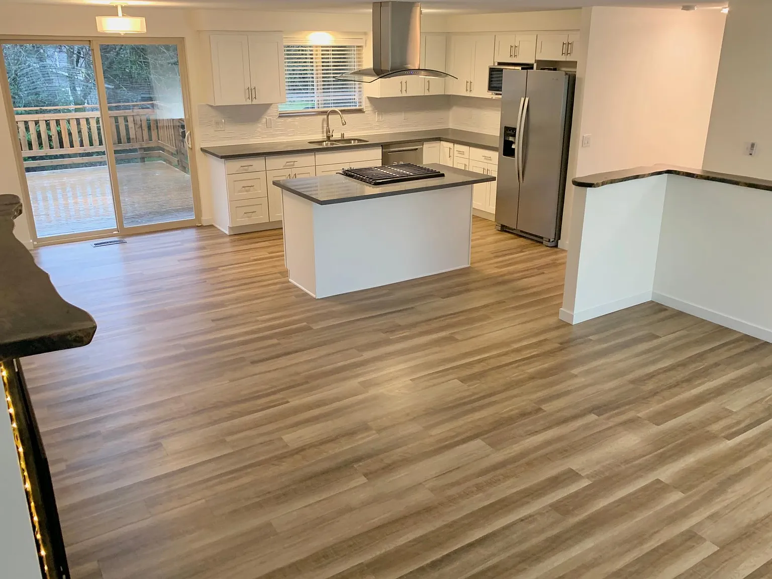 3 bed, 1390 sqft, $2,945 — Photo 3