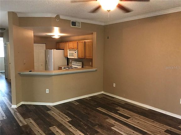 4th image of 5681 Bentgrass Dr #13-212