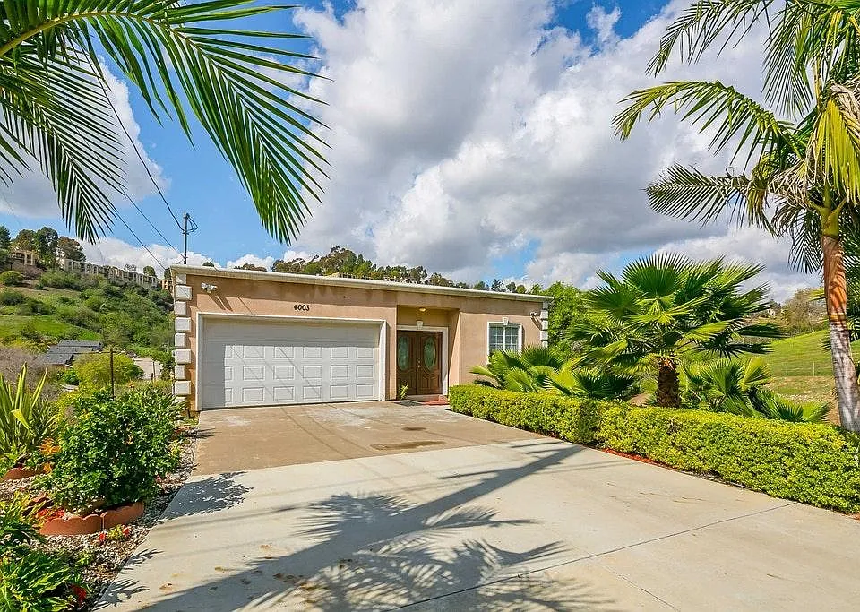 2 car garage, 4 car driveway