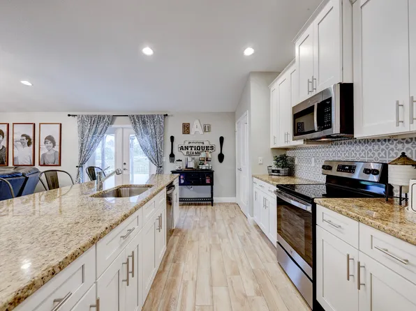 1456 SW Gilroy Road, Port St Lucie, FL 34953