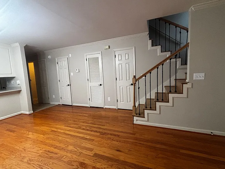 4324 Vista Dr — Photo 9