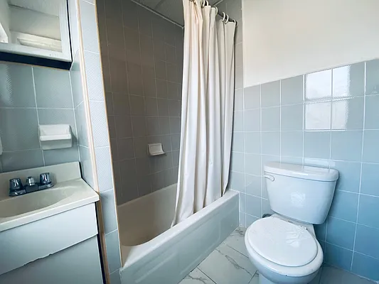 Rented by Corcoran | media 12