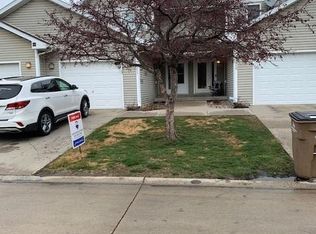 911 Meadow Ct, Altoona, IA 50009