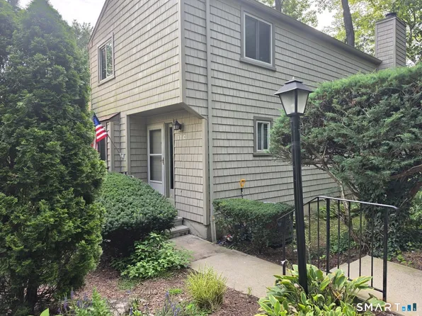 17 Pine Needle Drive #C, Stratford, CT 06614