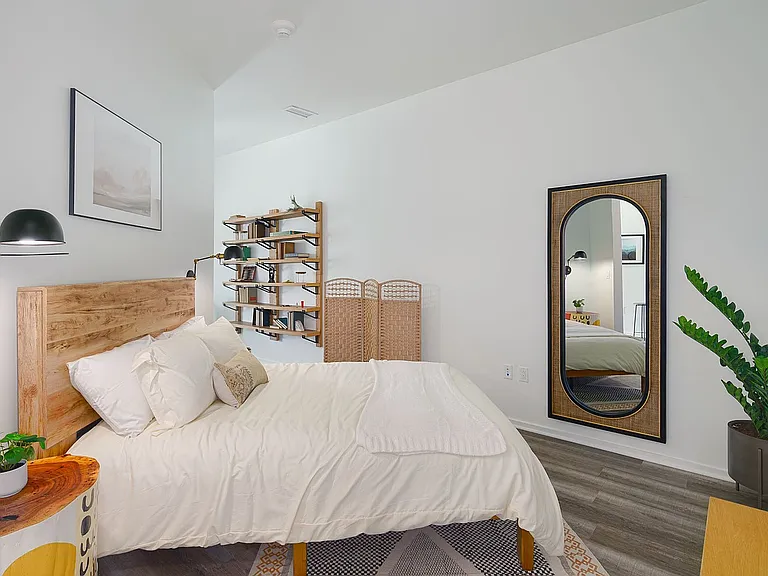 Jr 1 Bedroom Model