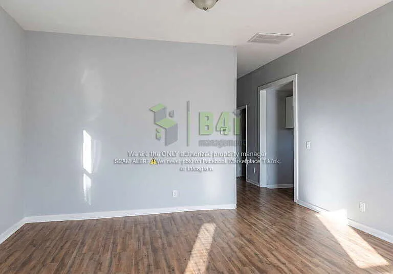 663 Williams St — Photo 5