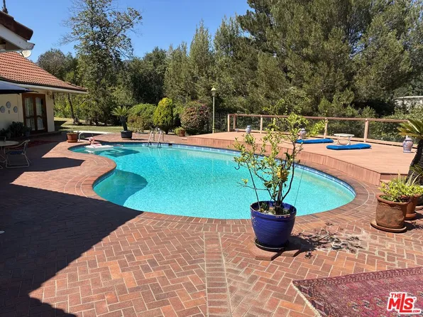 1043 Maybrook Dr, Beverly Hills, CA 90210