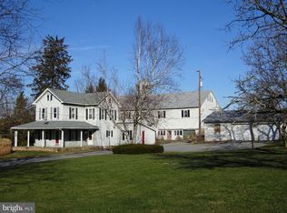 105 Mill Rd, Womelsdorf, PA 19567