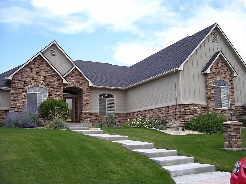 1st image of 2812 S Island Dr