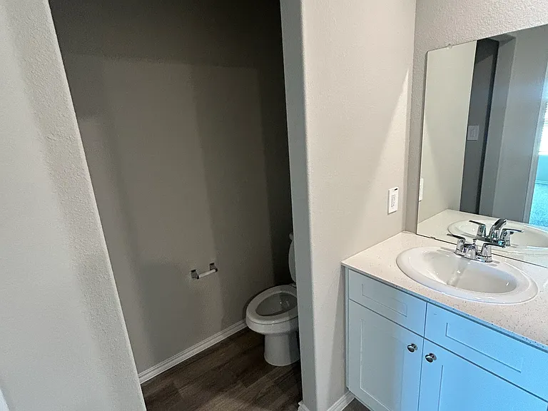 1637 Tin Roof Rd — Photo 6