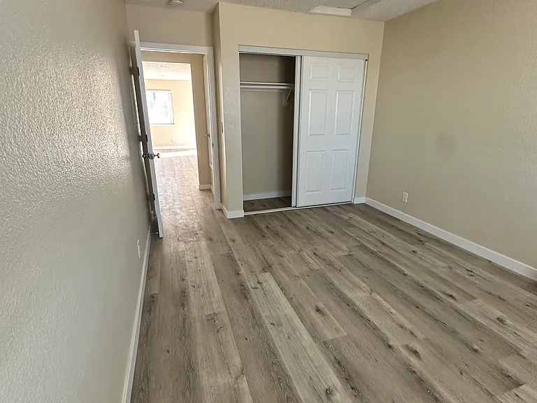 38457 10th Pl E #4 — Photo 9