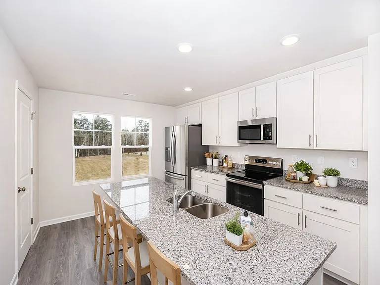 1215 Briarhill Rd #A — Photo 4