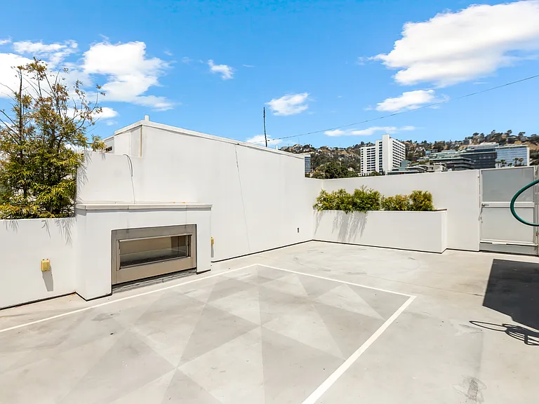 1125 Kings Rd #Penthouse 7 — Photo 22
