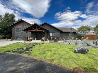 7194 Riverside Dr, Casper, WY 82604