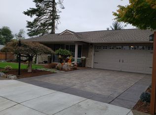 16945 SE Rhone St, Portland, OR 97236