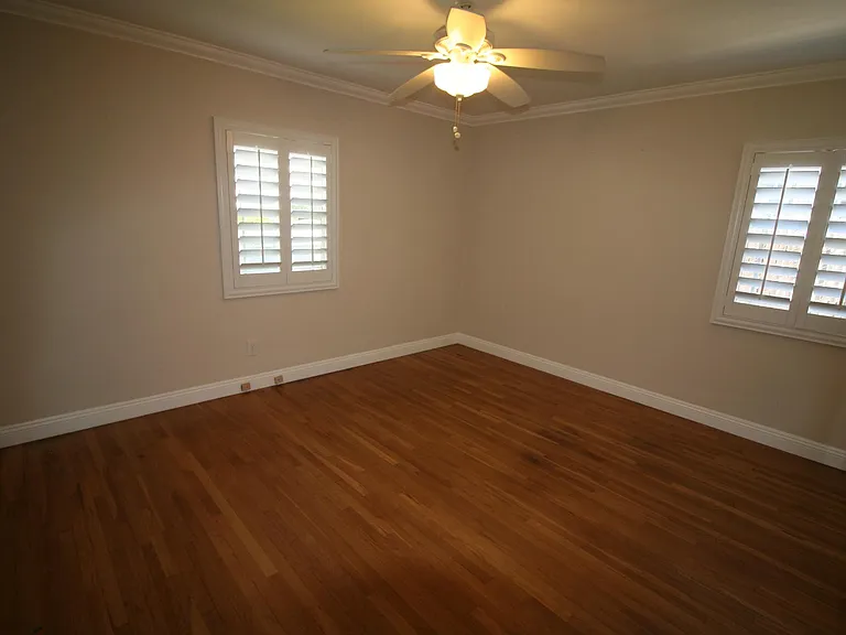 8318 Gonzaga Ave — Photo 25