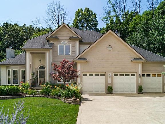 2nd image of 7060 Spyglass Ct