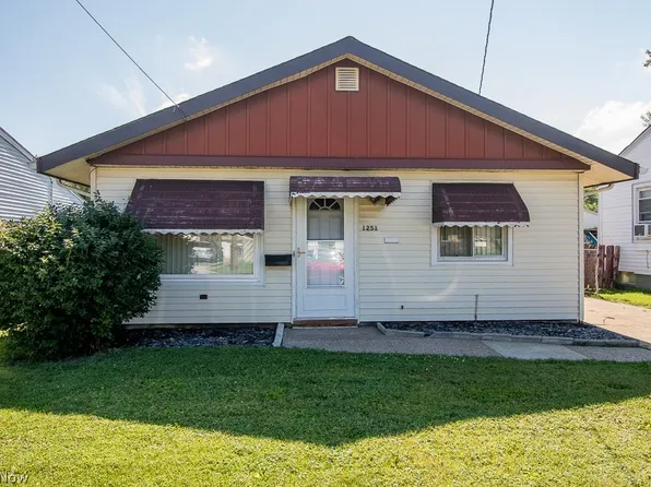 1251 E 346th St, Eastlake, OH 44095