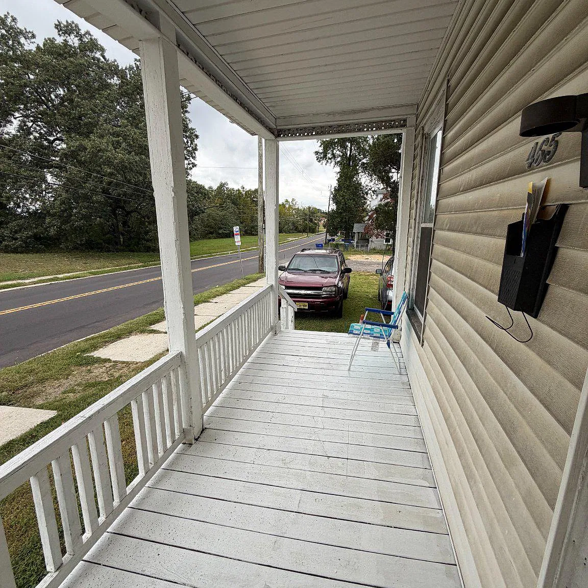3 bed, 1.0 bath, 1000 sqft, $1,600 — Photo 1