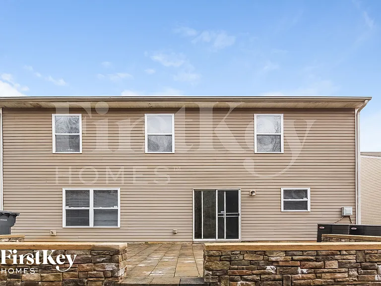 2709 Buckleigh Dr — Photo 15