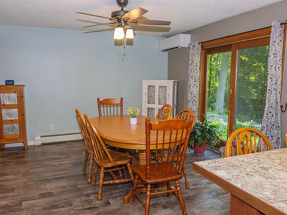 5th image of 12765 Niblock Rd