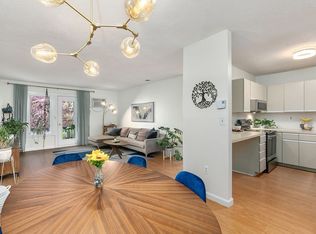 5 Tsienneto Rd UNIT 180, Derry, NH 03038