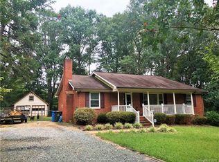 14144 Woodhurst Ln, Mint Hill, NC 28227