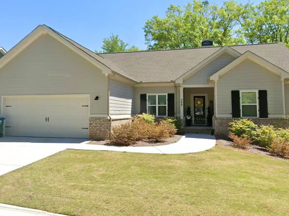 388 Sunset Dr, Statham, GA 30666