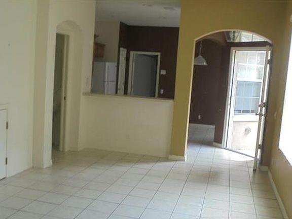 3rd image of 4121 Key Thatch Dr