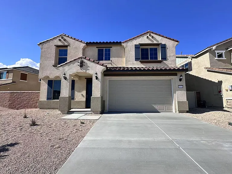 29662 Courage Ct — Photo 1