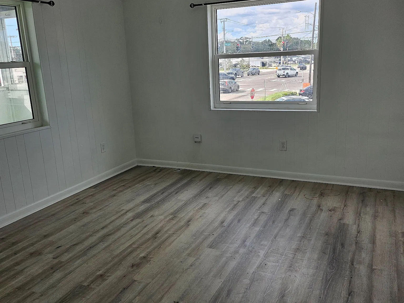 105 S Ridgewood Ave — Photo 4